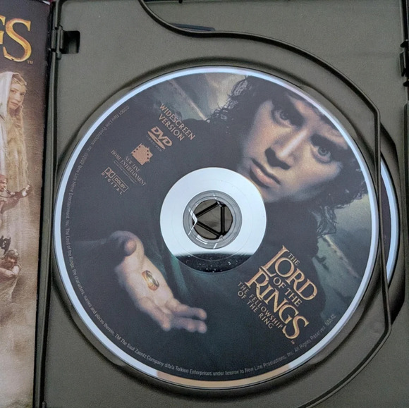 Lord Of The Rings The Fellowship Of The Ring DVD (EUC) - Picture 3 of 4